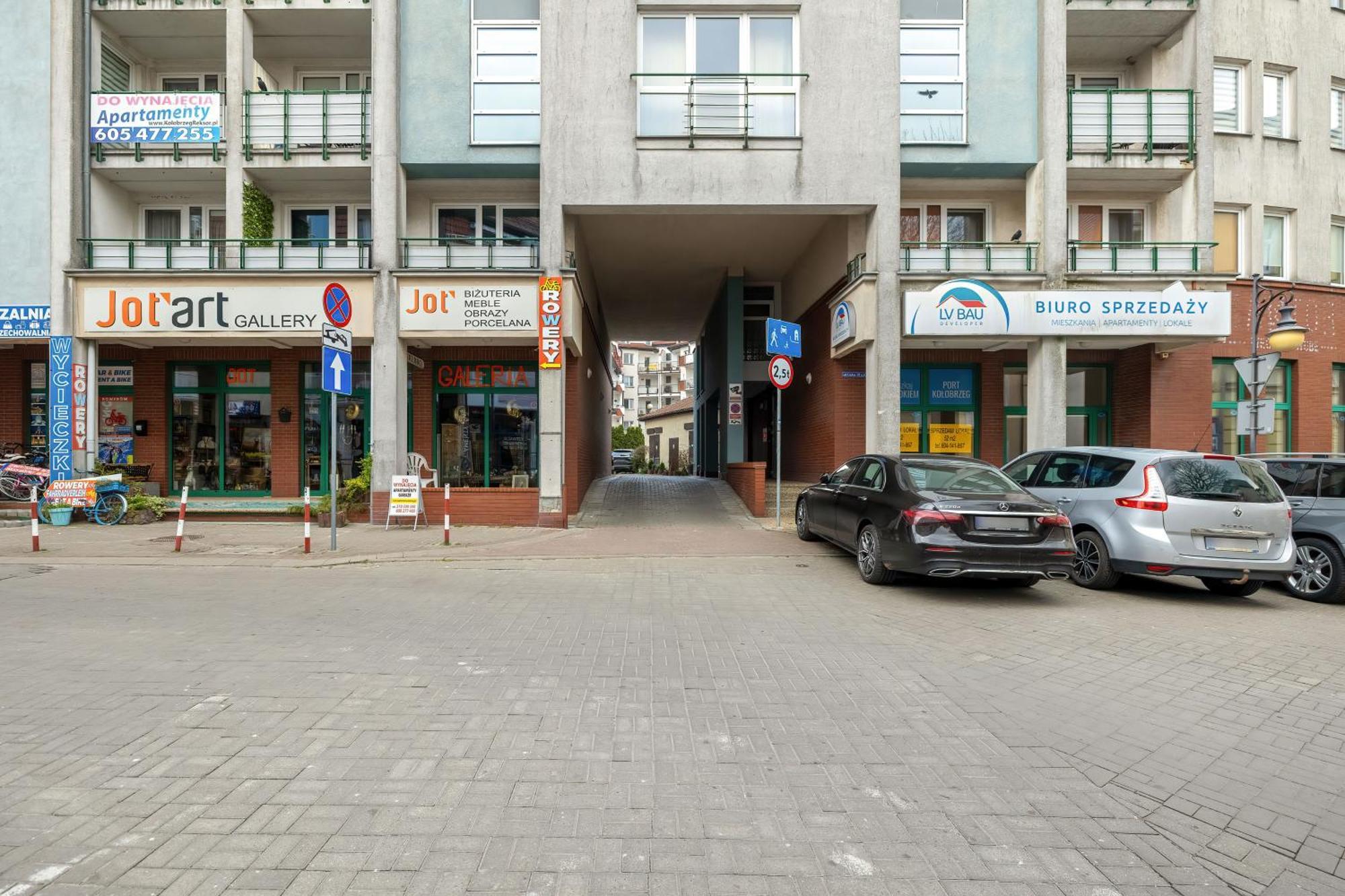 Apartament Jasny I Delikatny Sun Seasons 24 W Kolobrzegu By Renters